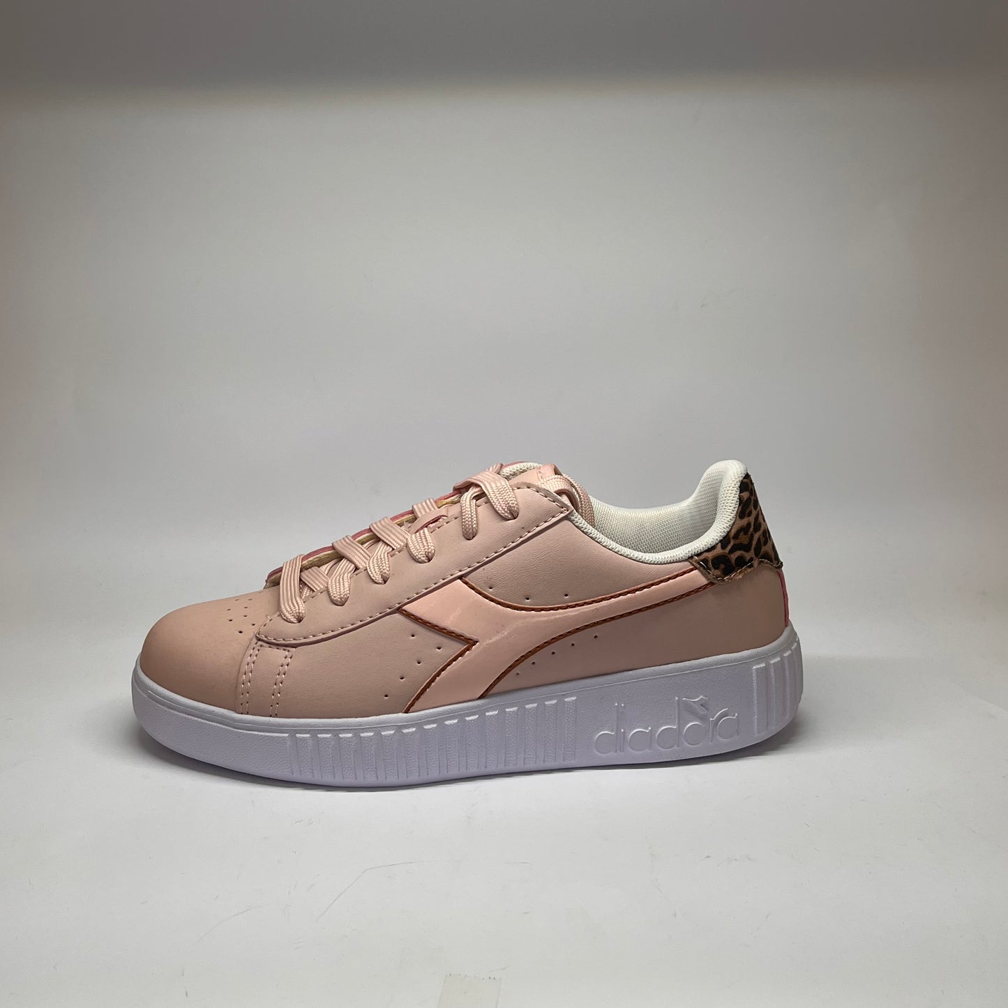 Scarpa Diadora rosa game step p leopard gs
