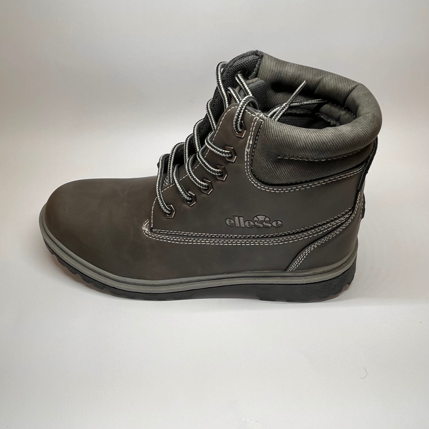 Scarpa ellesse Oslo