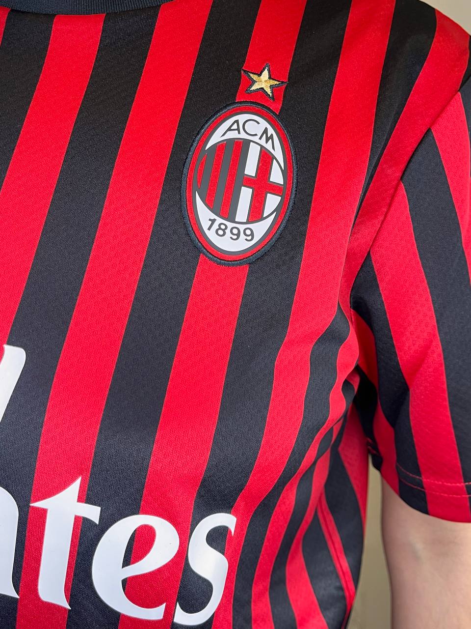 T-shirt AC Milan casa girocollo